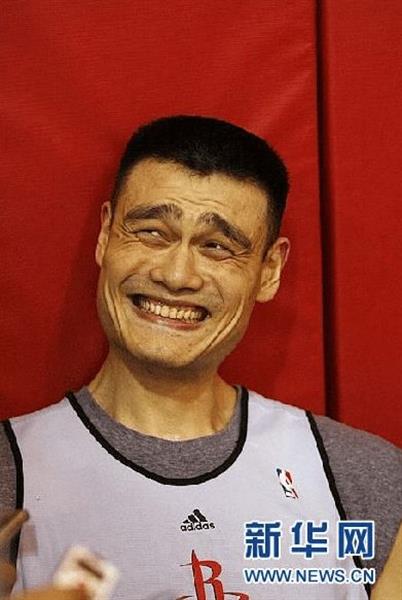 姚易最后一次大战前的采访（表情包）姚明最后一次比赛前