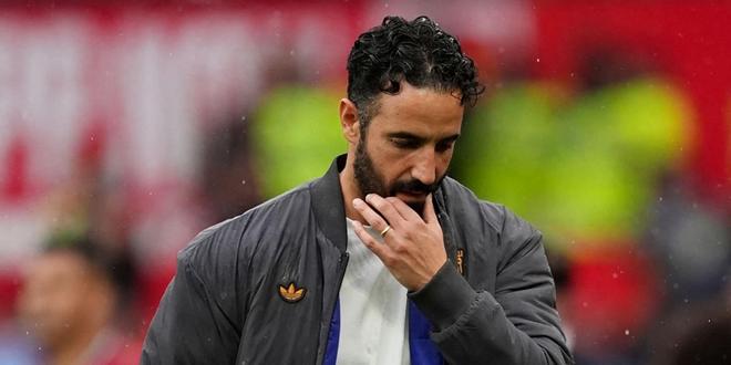 曼联主场领先竟被西汉姆逼平，阿莫林暗批锋线终结能力不足